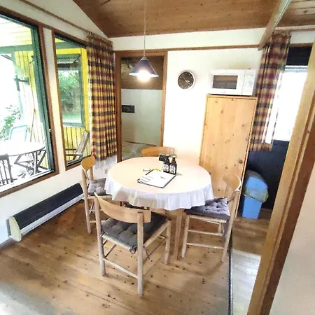 In Mit Eigener Terrasse Holiday home